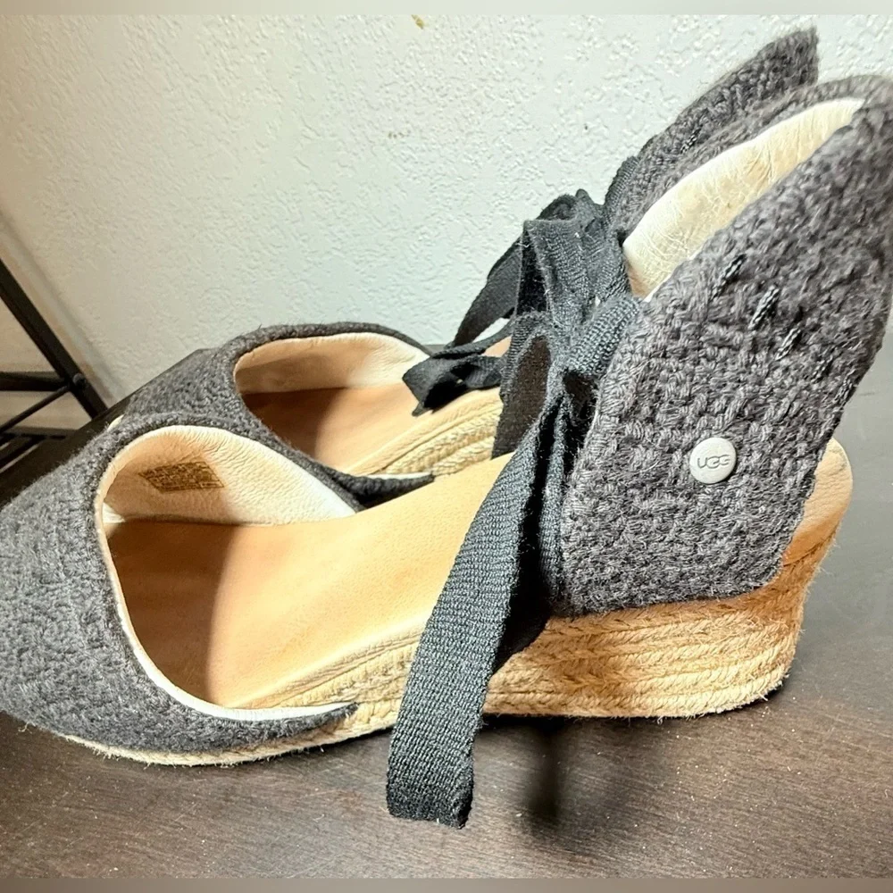 UGG Women's Classic Black Delmar Espadrille Wedges